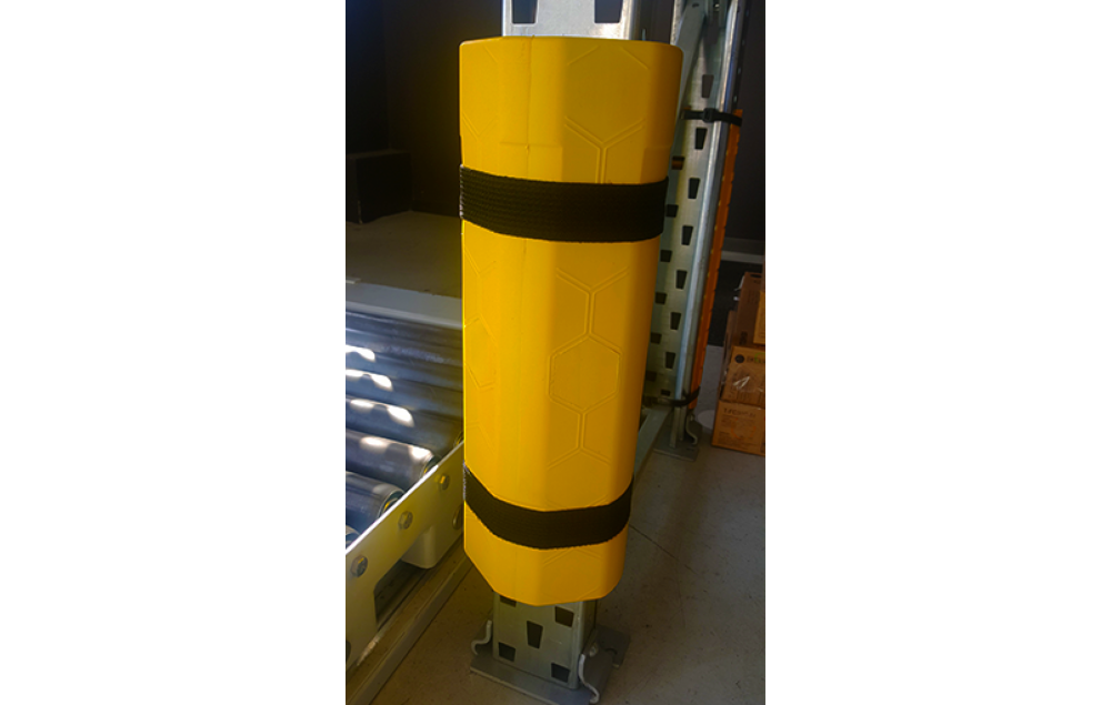 ABSORBCHOC 2.0 de SODEFI - mousse amortissante avec plaque interne anti-perforation pour la protection des palettiers, rayonnages et rack à palette, Made in France, personnalisation possible