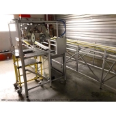 LEAN CONCEPT - Ligne de convoyage avec retourneur motorisé, desserte et table omnidirectionnelle. Conception modulaire, ergonomique et sur-mesure. SODEFI